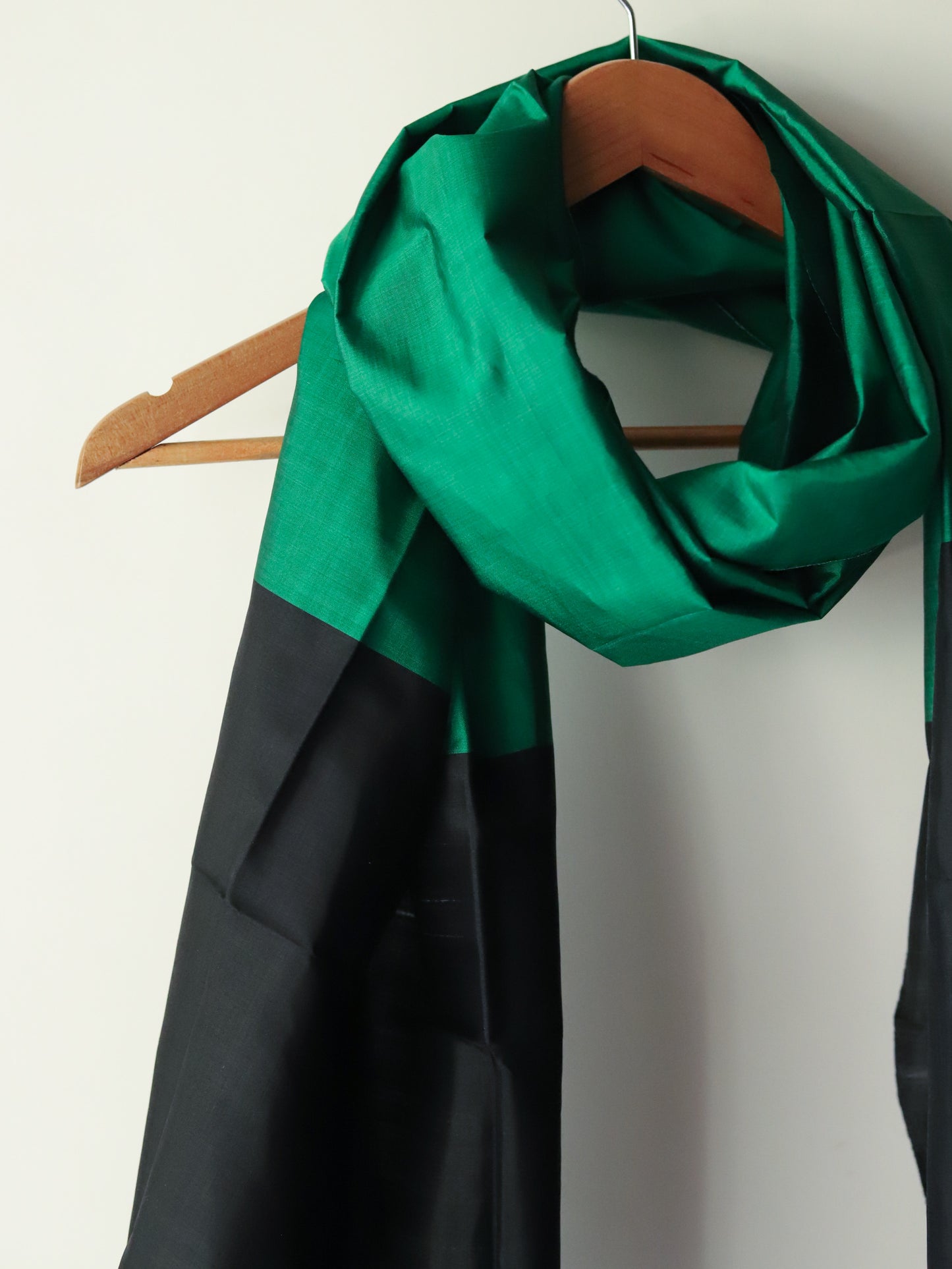 Handwoven Bengal Pure Silk Scarf / Stole