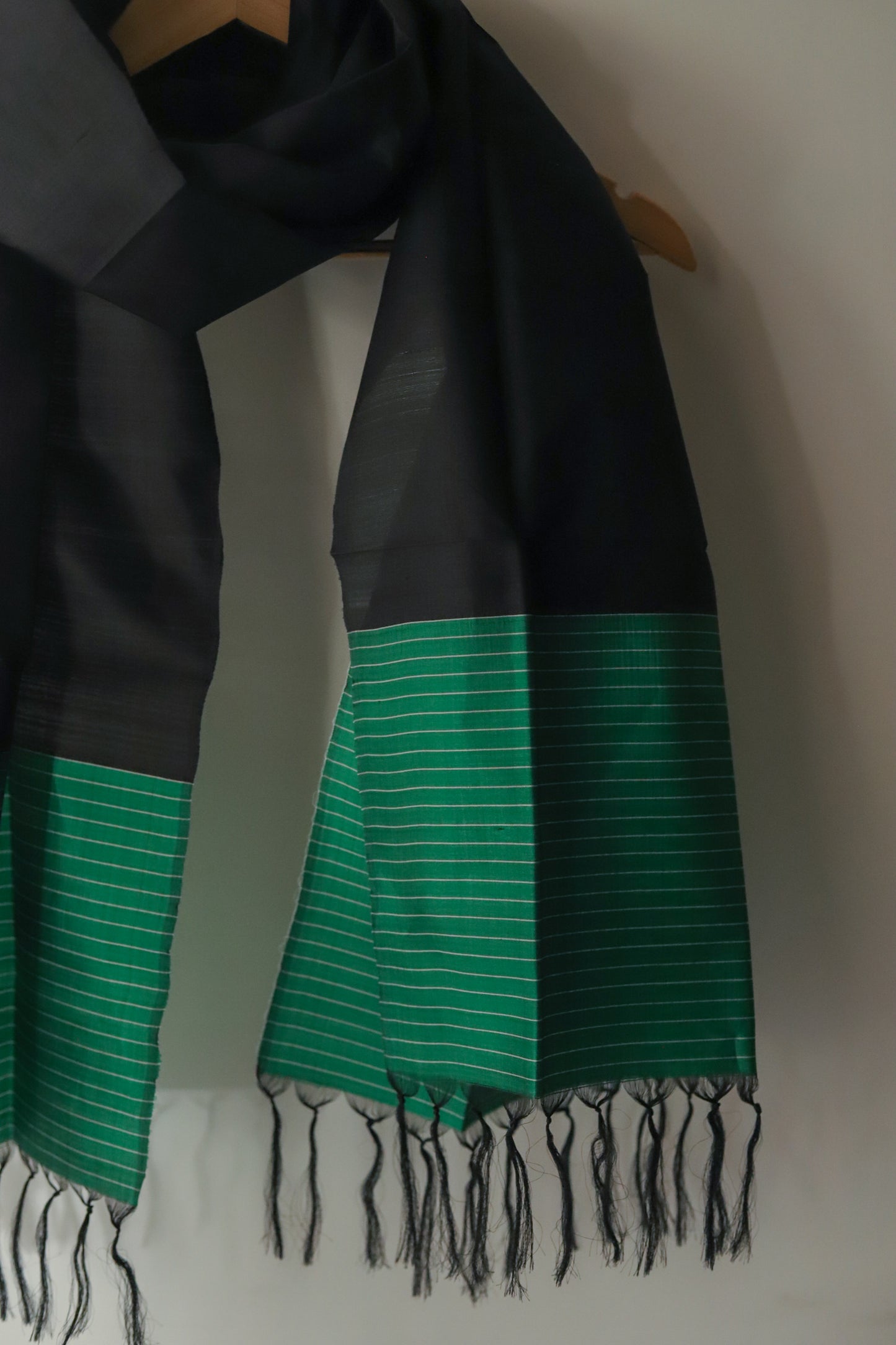 Handwoven Bengal Pure Silk Scarf / Stole