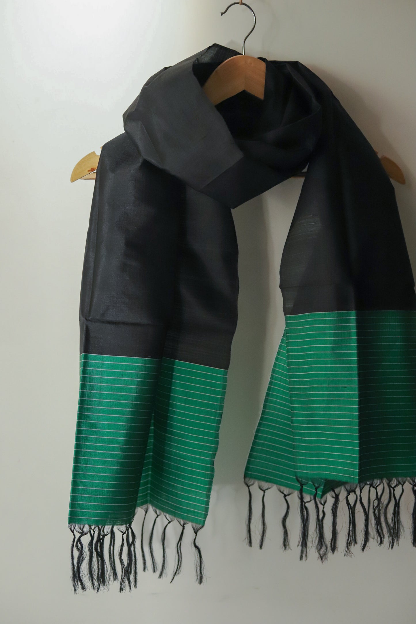 Handwoven Bengal Pure Silk Scarf / Stole