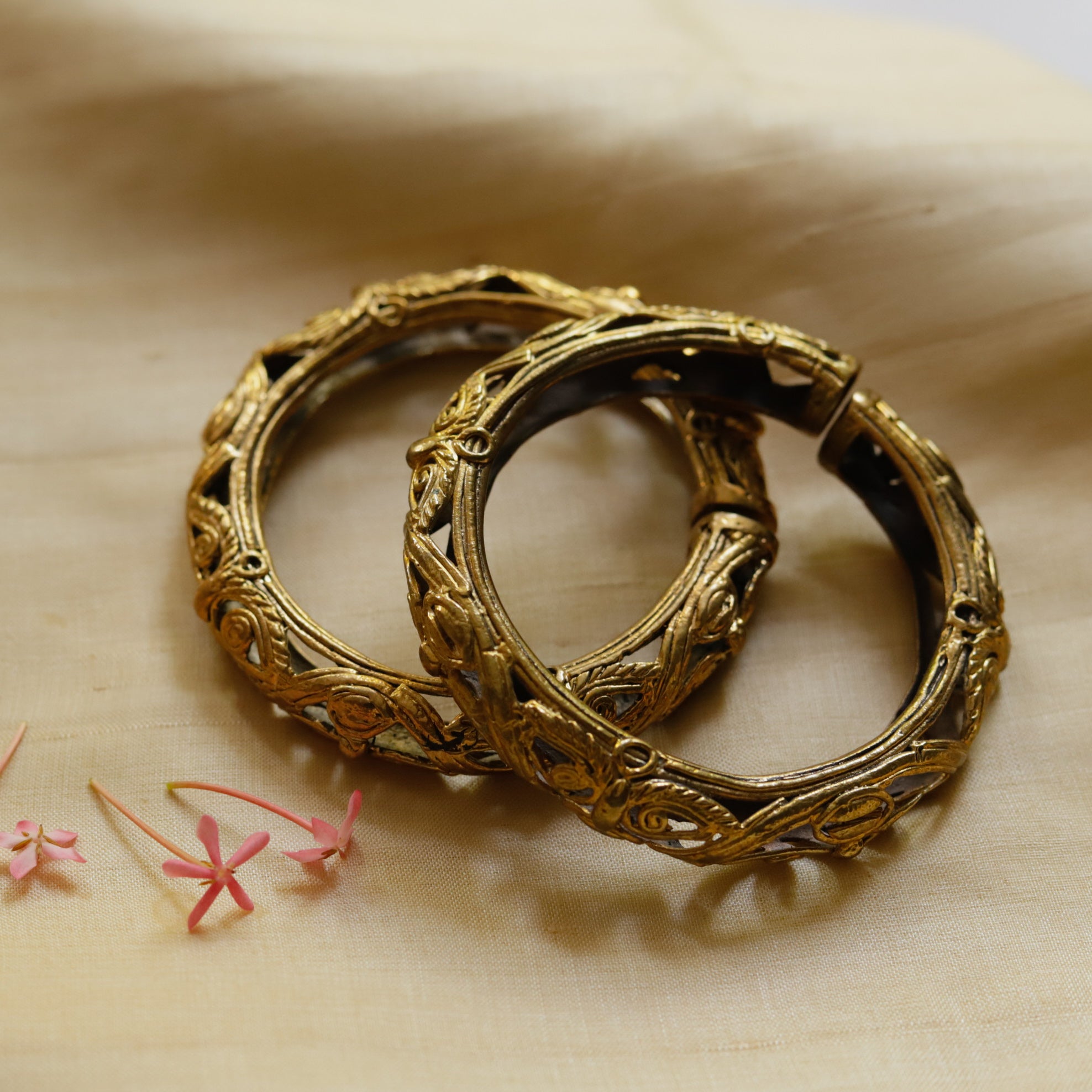 Handmade Dokra Bangle Pair