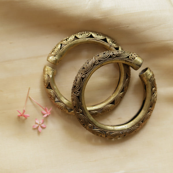 Handmade Dokra Bangle Pair