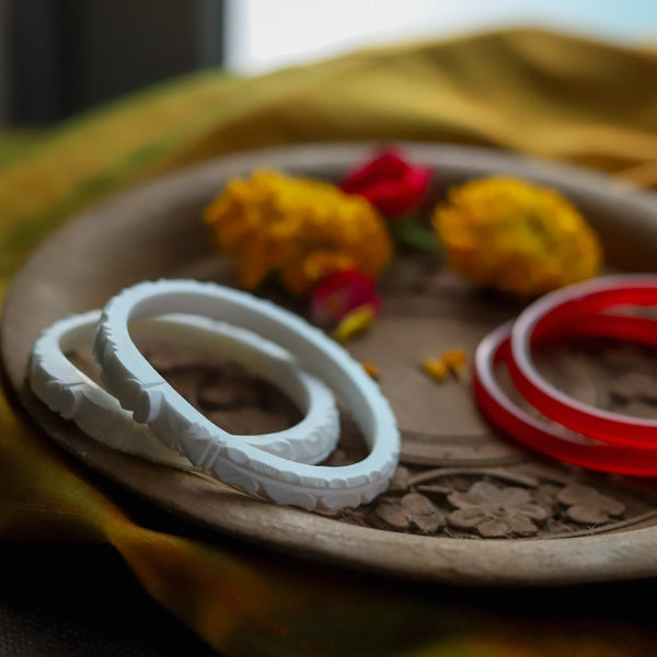 Handcarved Shakha Pola Bangle Pair (2.4 Inch)