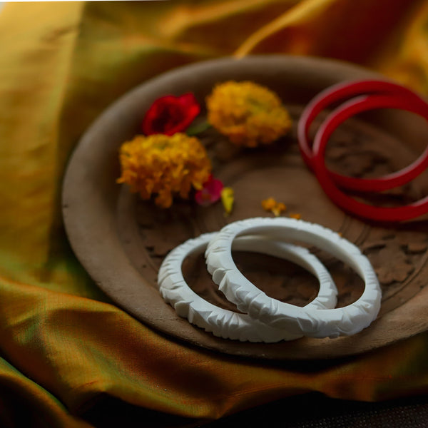 Handcarved Shakha Pola Bangle Pair (2.4 Inch)