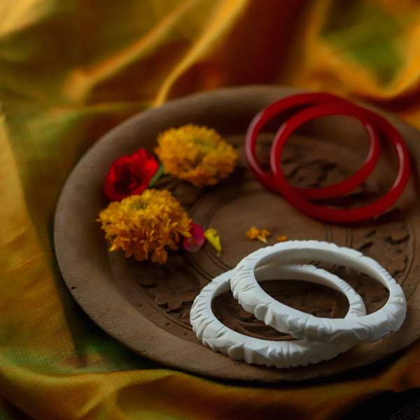 Handcarved Shakha Pola Bangle Pair (2.4 Inch)