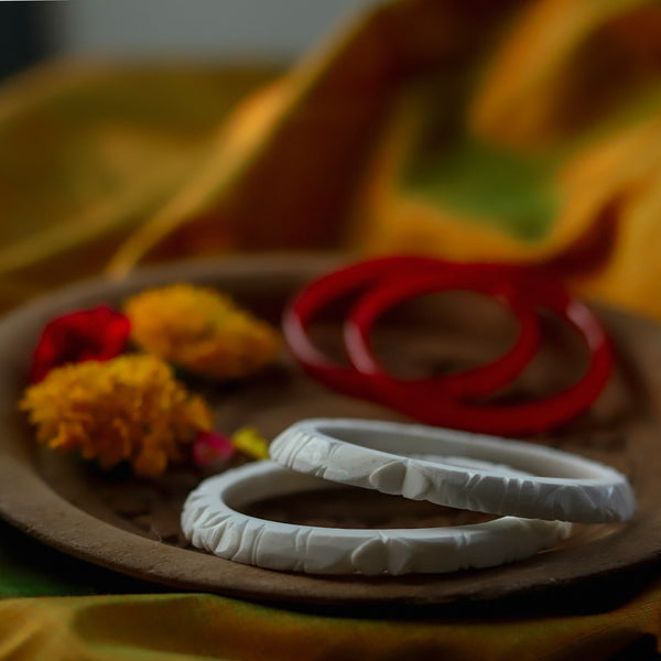 Handcarved Shakha Pola Bangle Pair (2.4 Inch)