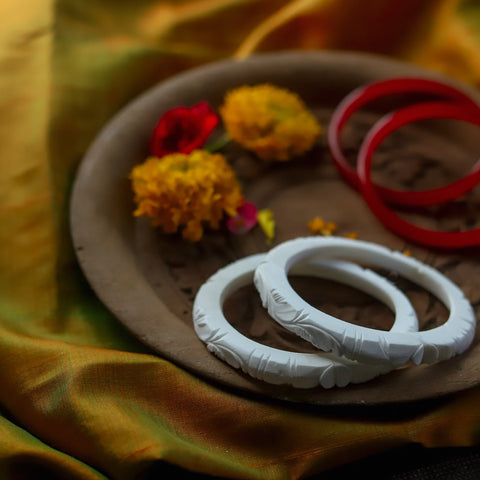 Handcarved Shakha Pola Bangle Pair (2.4 Inch)