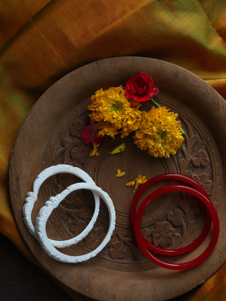 Handcarved Shakha Pola Bangle Pair (2.2 Inch)