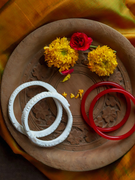 Handcarved Shakha Pola Bangle Pair (2.2 Inch)