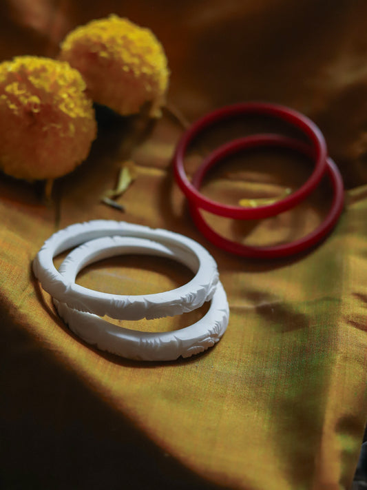 Handcarved Shakha Pola Bangle Pair (2.6 Inch)