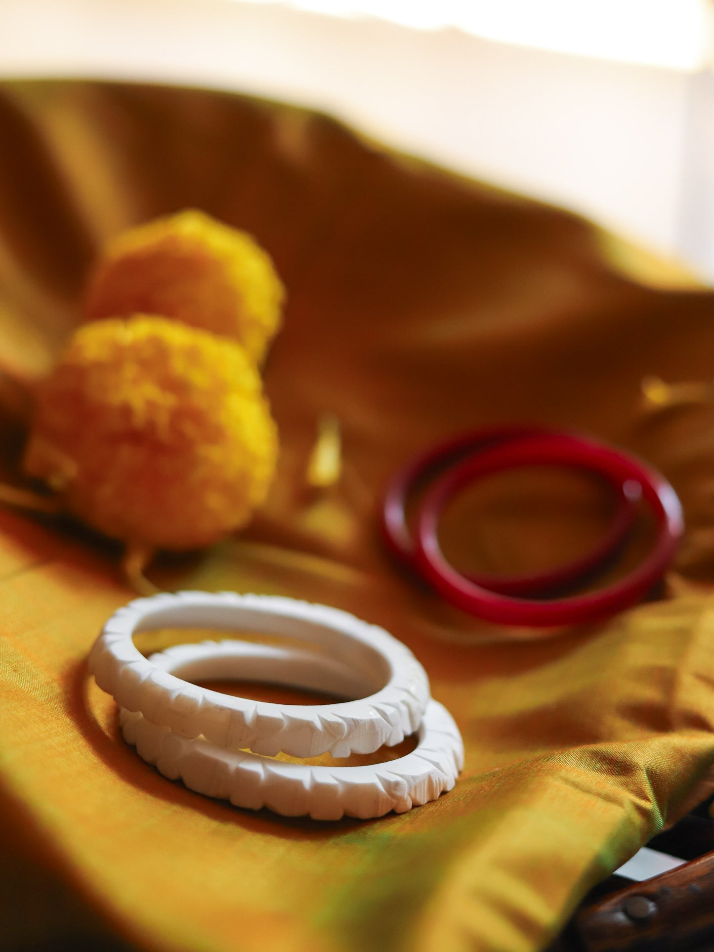 Handcarved Shakha Pola Bangle Pair (2.2 Inch)