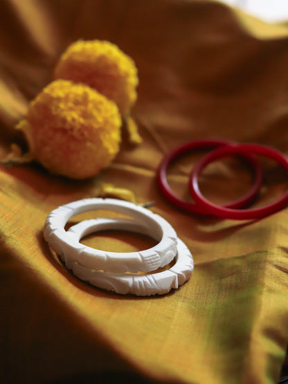 Handcarved Shakha Pola Bangle Pair (2.2 Inch)