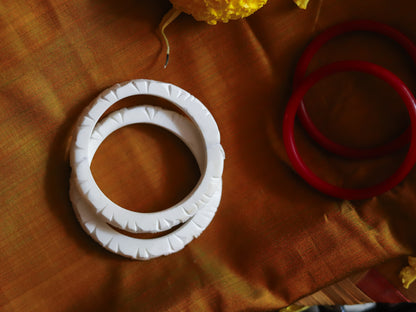 Handcarved Shakha Pola Bangle Pair (2.2 Inch)