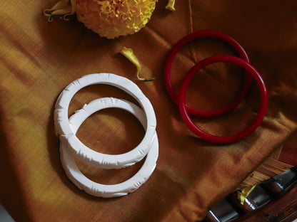 Handcarved Shakha Pola Bangle Pair (2.2 Inch)