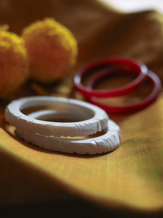 Handcarved Shakha Pola Bangle Pair (2.4 Inch)
