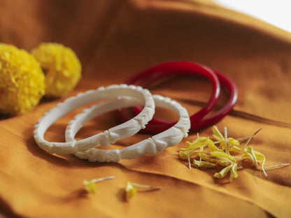 Handcarved Shakha Pola (2.6 Inch)