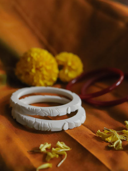 Handcarved Shakha Pola (2.4 Inch)