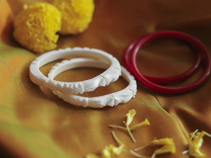 Handcarved Shakha Pola (2.4 Inch)