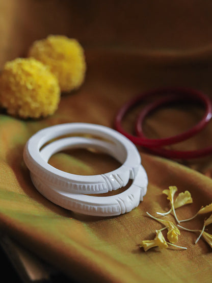 Handcarved Shakha Pola (2.4 Inch)