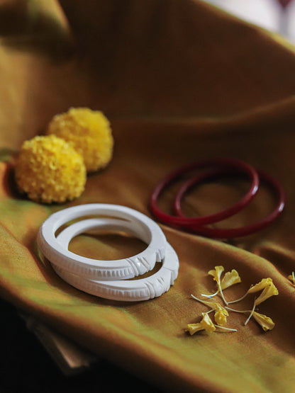 Handcarved Shakha Pola (2.4 Inch)