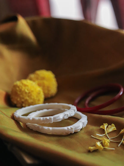 Handcarved Shakha Pola (2.4 Inch)