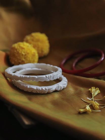 Handcarved Shakha Pola (2.4 Inch)