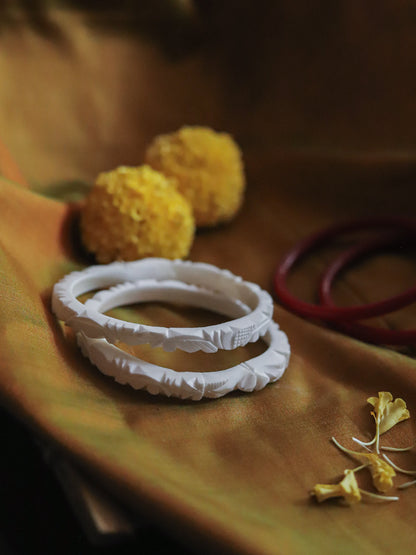 Handcarved Shakha Pola (2.4 Inch)