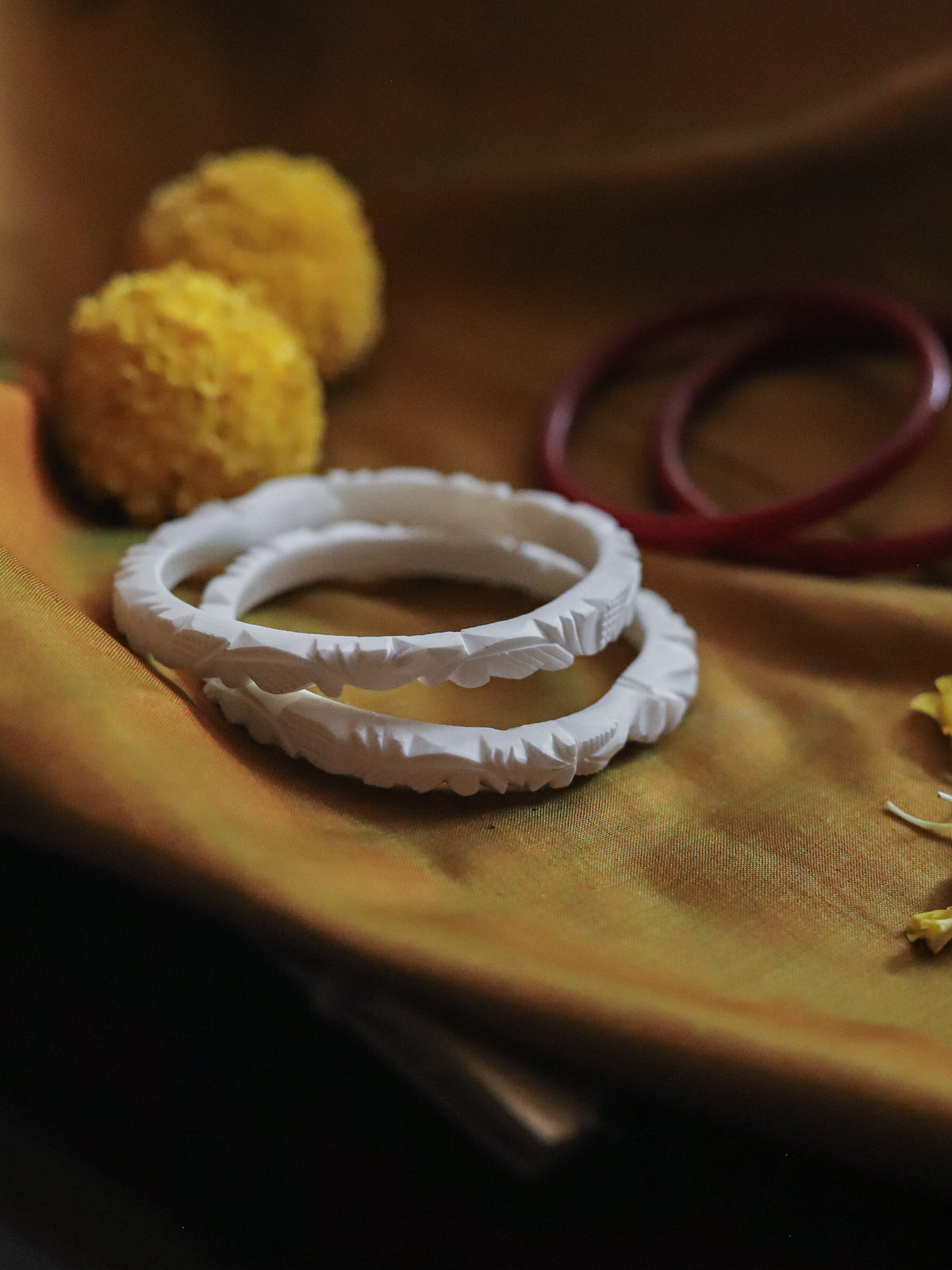 Handcarved Shakha Pola (2.4 Inch)