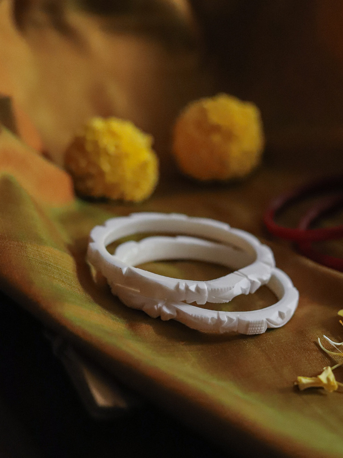 Handcarved Shakha Pola (2.4 Inch)