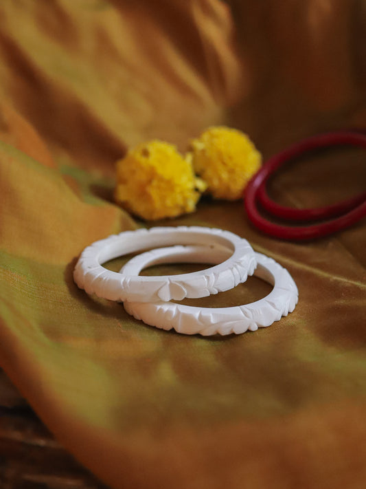 Handcarved Shakha Pola (2.0 Inch)