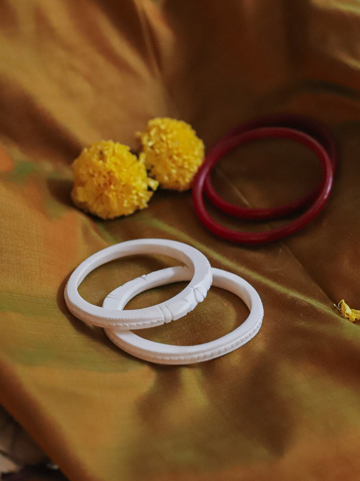 Handcarved Shakha Pola (2.0 Inch)