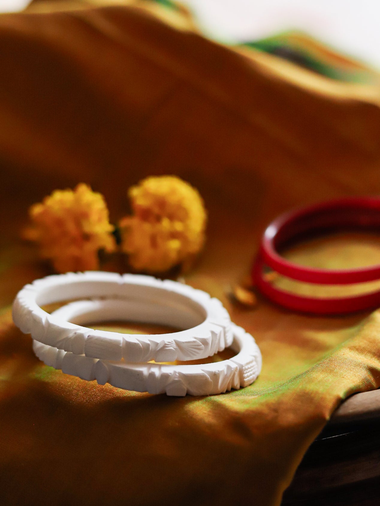 Handcarved Shakha Pola Bangle Pair (2.4 Inch)