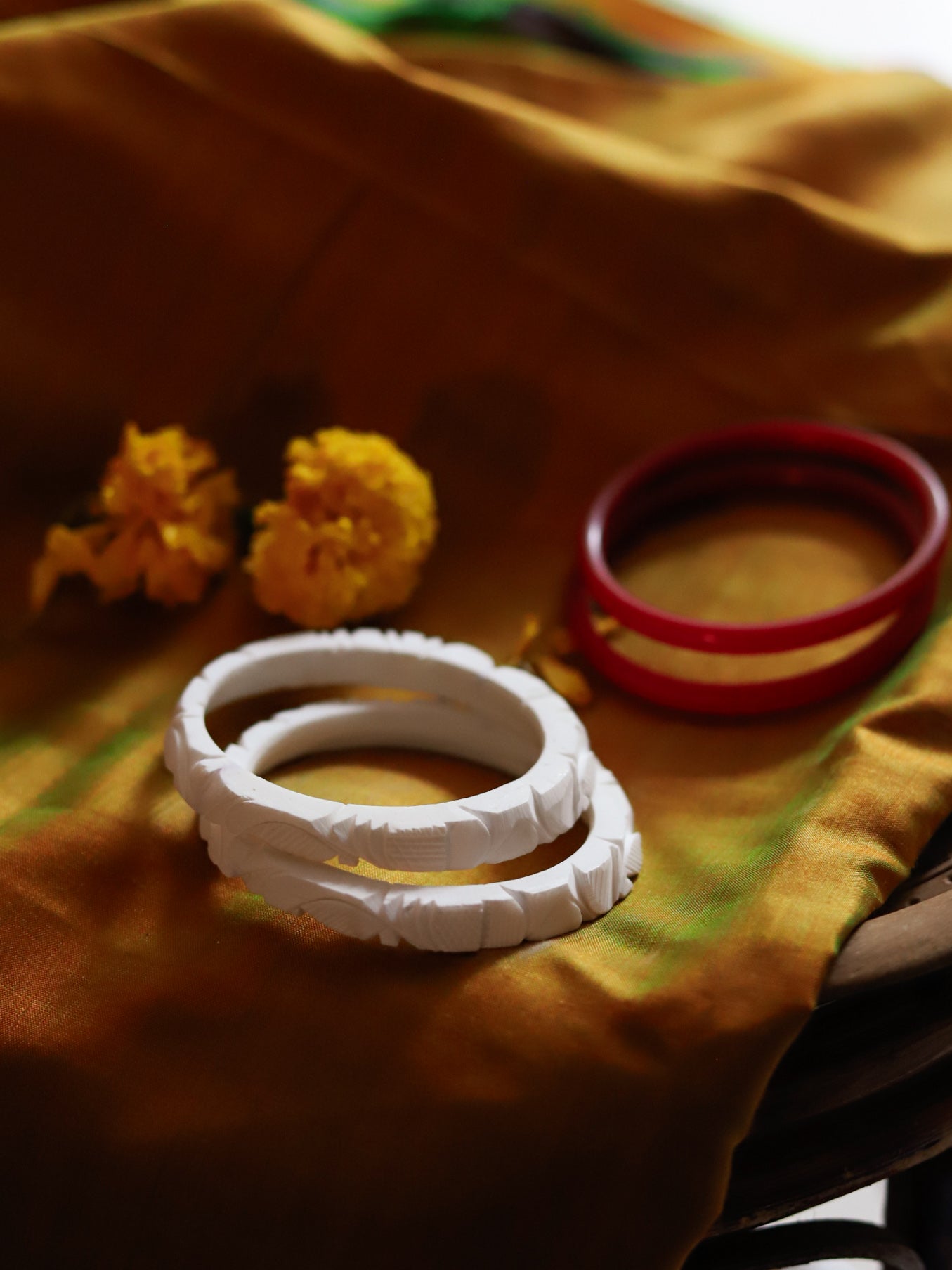 Handcarved Shakha Pola Bangle Pair (2.4 Inch)