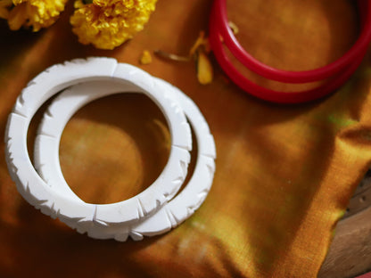 Handcarved Shakha Pola Bangle Pair (2.4 Inch)