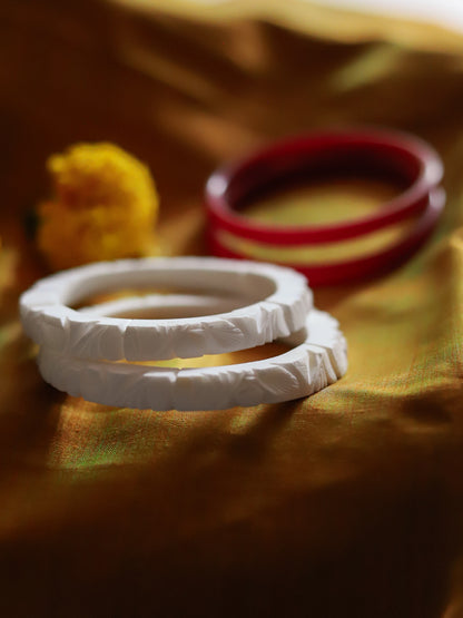 Handcarved Shakha Pola Bangle Pair (2.6 Inch)