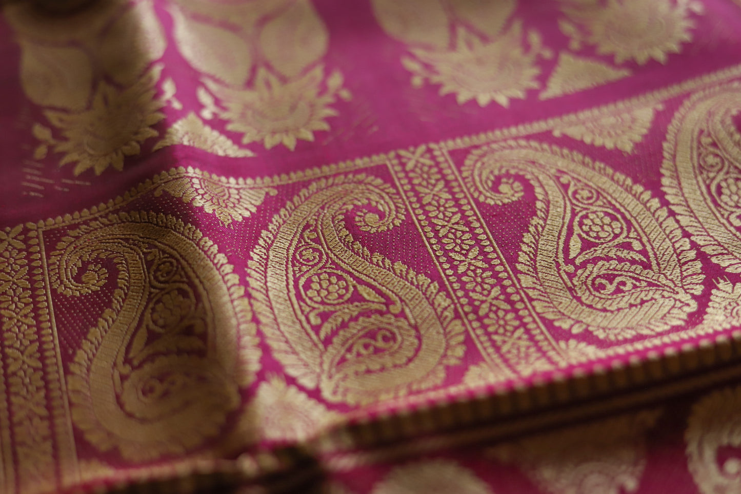 Bengal Handwoven Baluchari Silk Saree