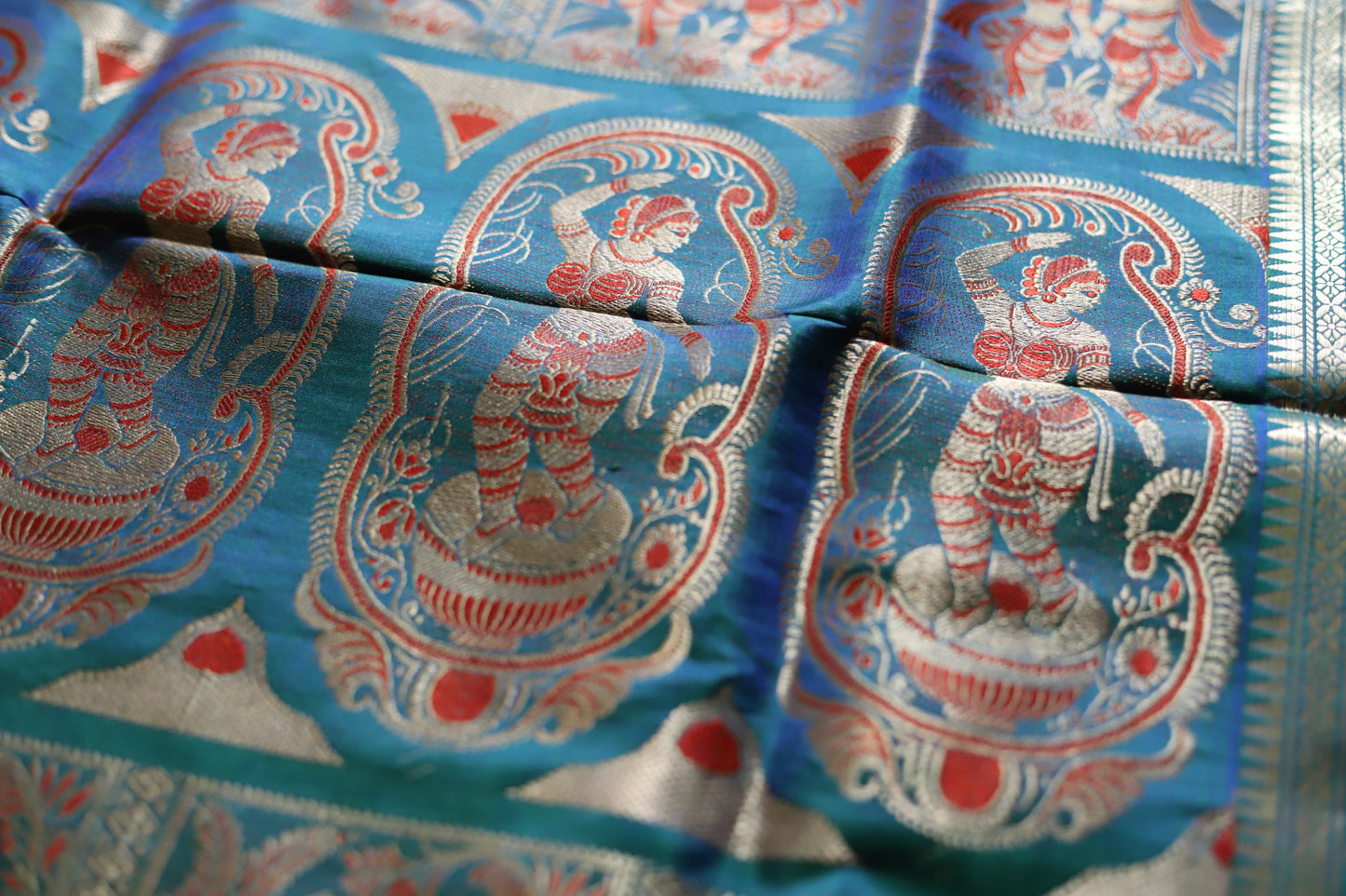 Bengal Handwoven Swarnachari Silk Saree