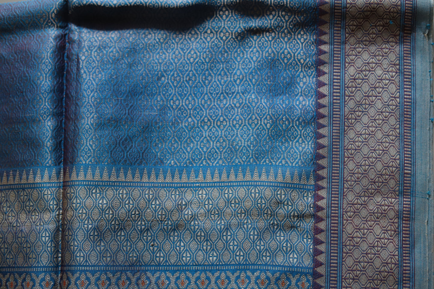 Bengal Handwoven Benarasi Silk Saree