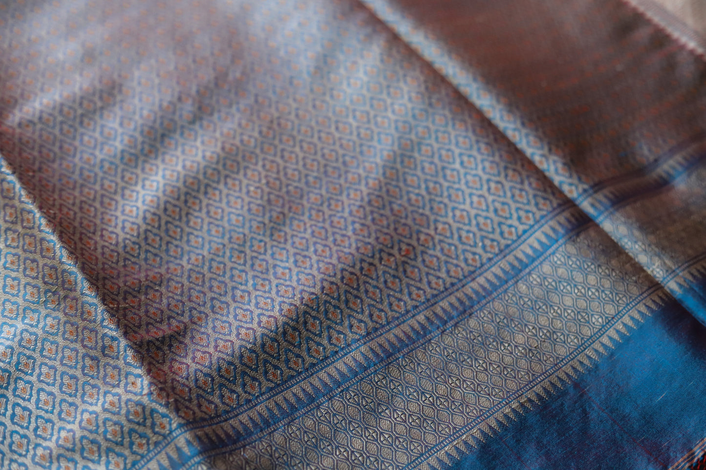 Bengal Handwoven Benarasi Silk Saree