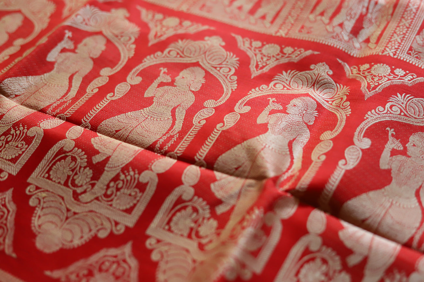 Bengal Handwoven Baluchari Silk Saree