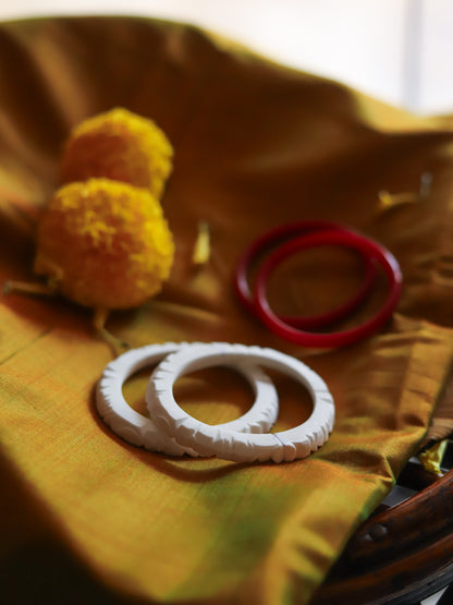 Handcarved Shakha Pola Bangle Pair (2.2 Inch)