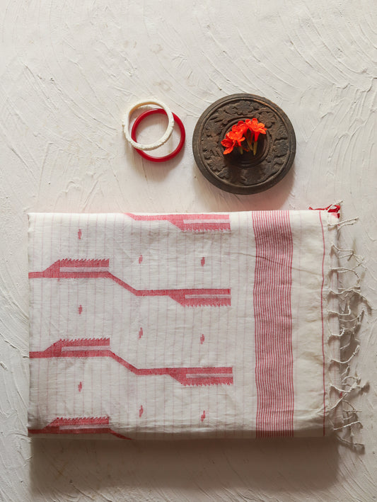 Handwoven Bengal White and Red Handloom Saree (Jamdani)