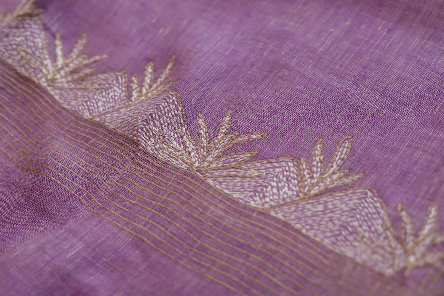 Handwoven Bengal Linen Saree