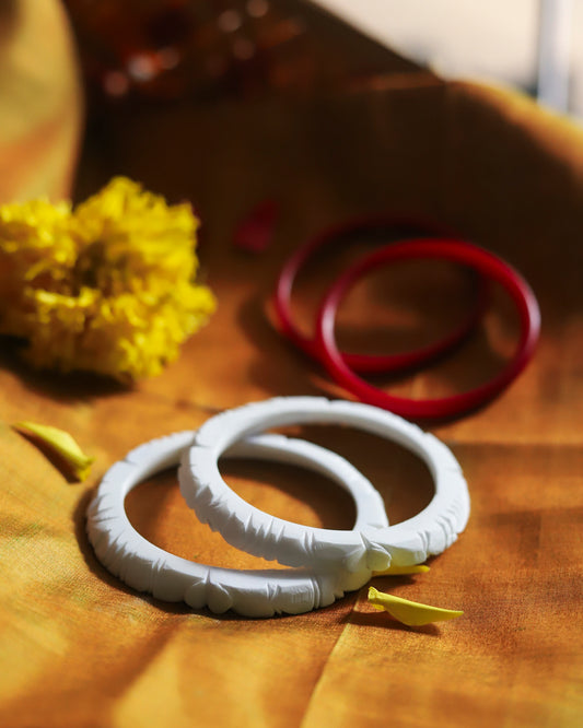 Handcarved Shakha Pola Bangle Pair (2.4 Inch)