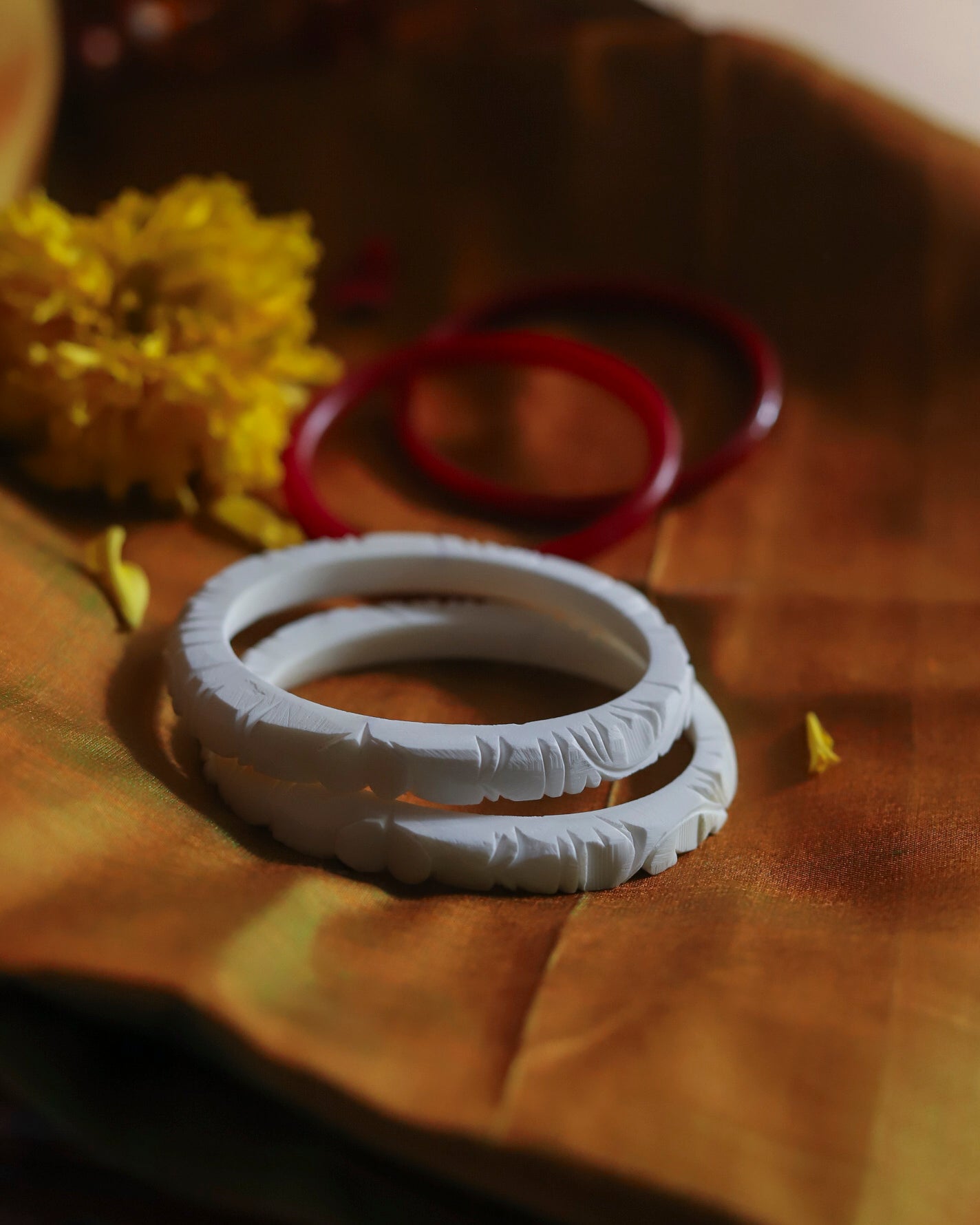 Handcarved Shakha Pola Bangle Pair (2.4 Inch)