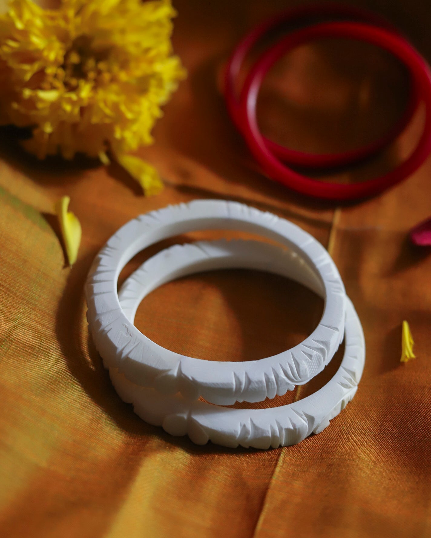 Handcarved Shakha Pola Bangle Pair (2.4 Inch)