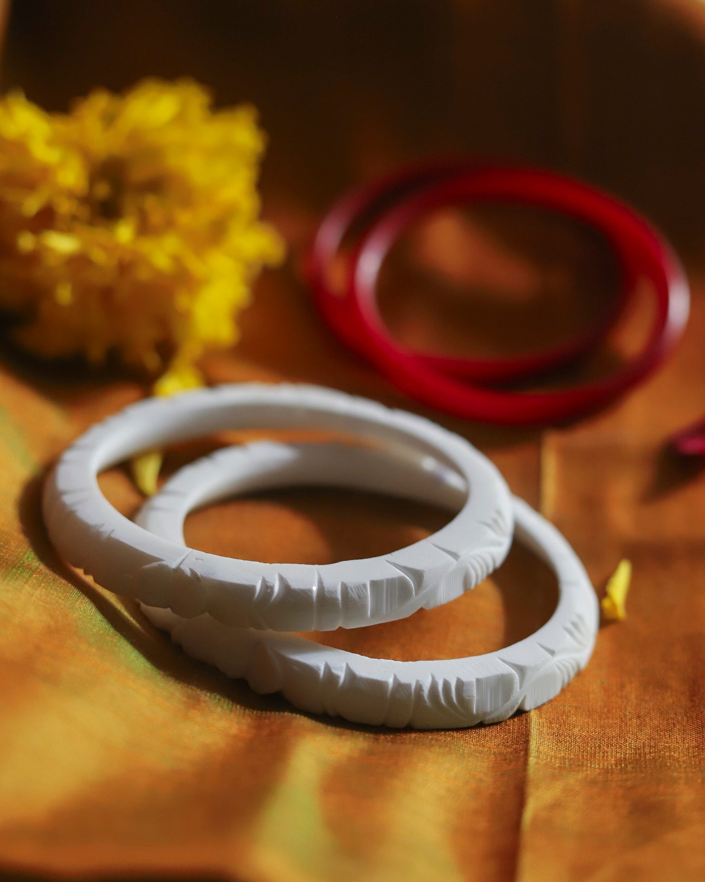 Handcarved Shakha Pola Bangle Pair (2.4 Inch)