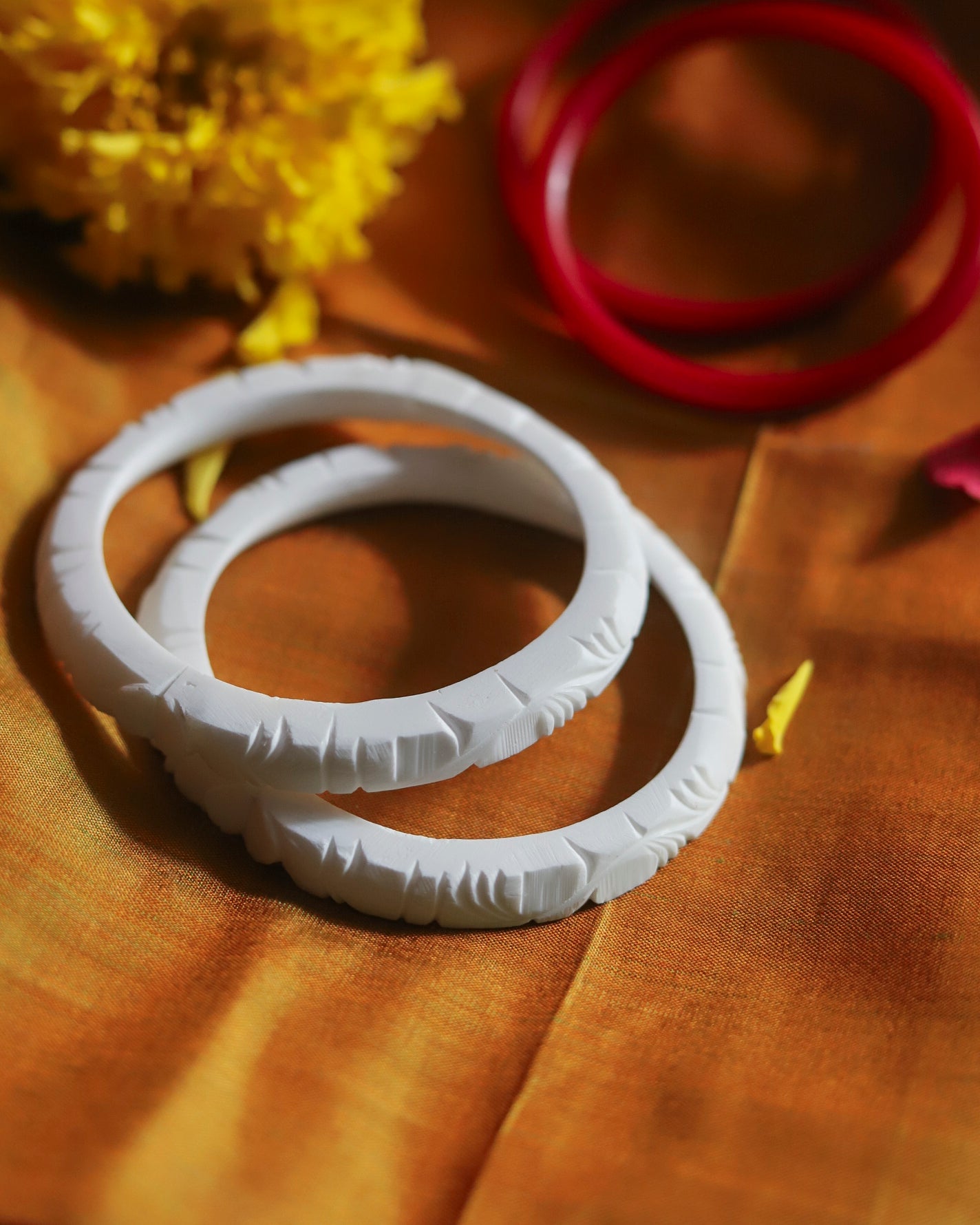 Handcarved Shakha Pola Bangle Pair (2.4 Inch)
