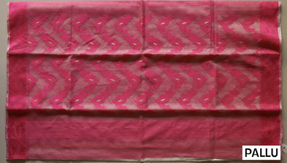 Handwoven Dhakai Saree in Jamdani Weave