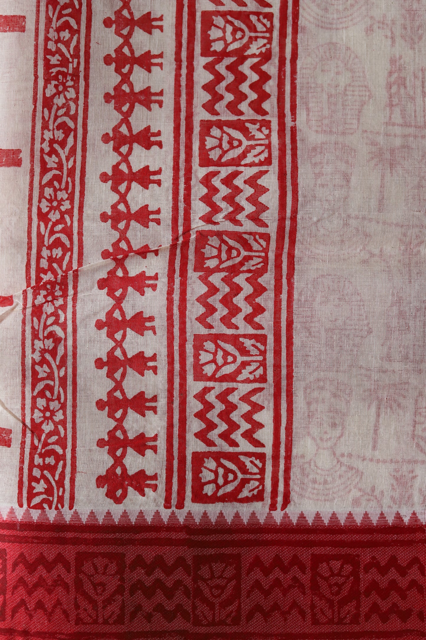 Handwoven Bengal White and Red Cotton Saree