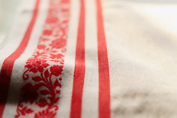 Handwoven Bengal White and Red Handloom Saree